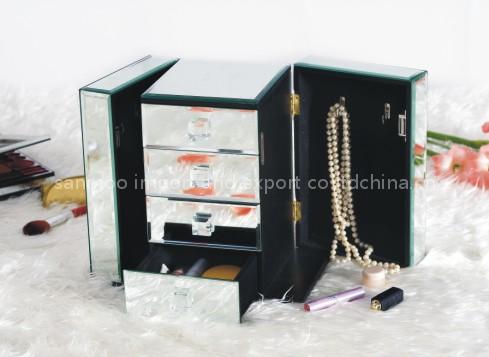 glass jewelry box
