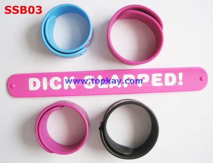 Slap bracelet