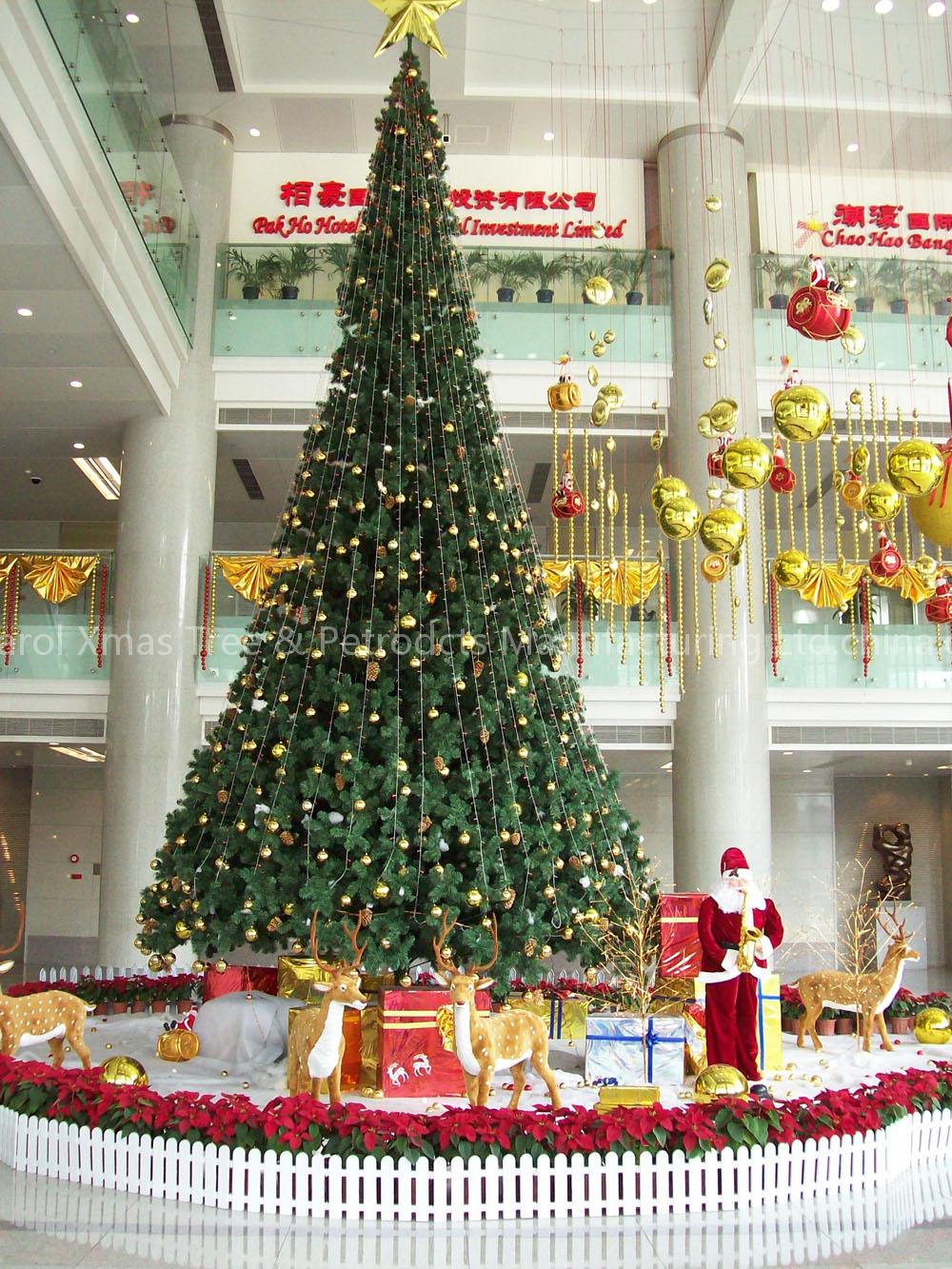 10m Green Christmas Tree