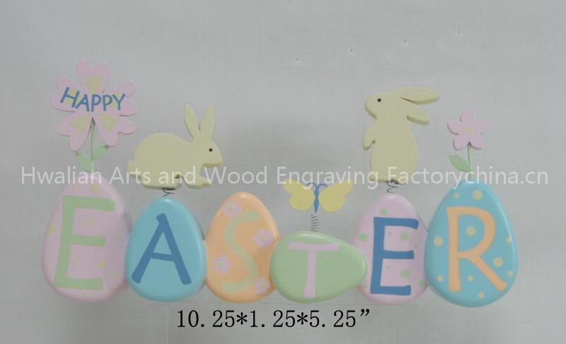 Wooden decoration with "Easter"sign