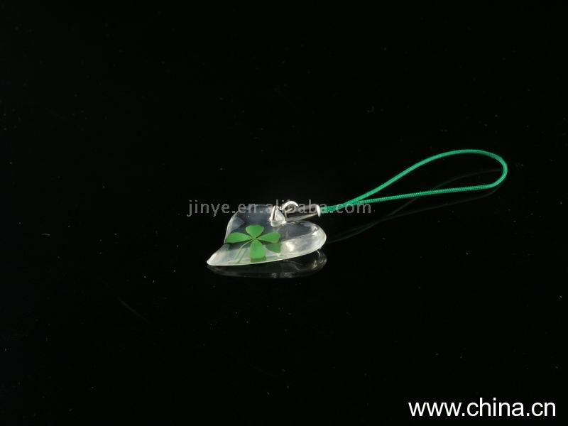 Pressed Flower- Four Leaf Clover Chain