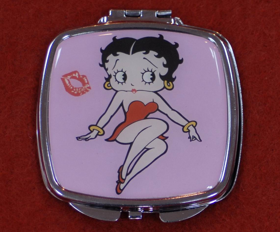 cosmetic mirror