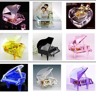 Perfect piano crystal music box