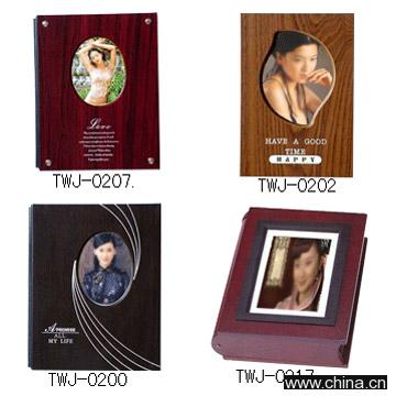 Wooden Photo Albums