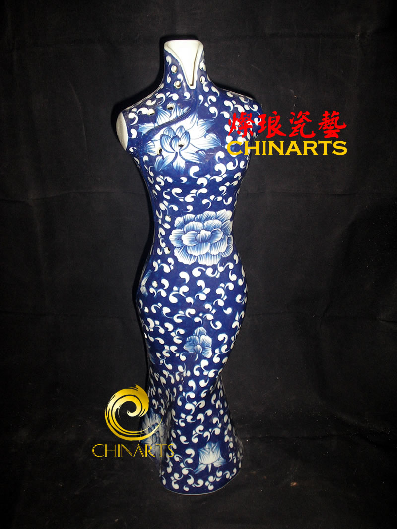 XD-QH-MT-A003, Jingdezhen fashion porcelain sculpture, Modern blue and white ceramic sculpture, Fine sculpture, Chinese cheongsam sculpture