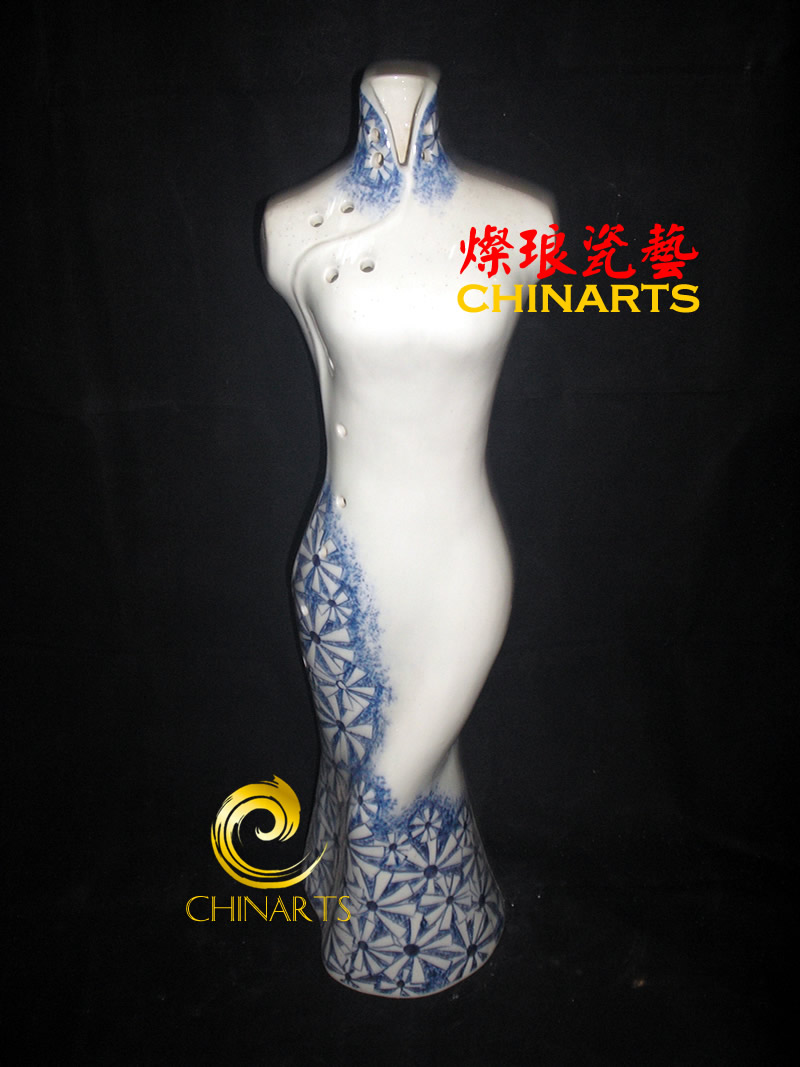 XD-QH-MT-A001, Jingdezhen fashion porcelain sculpture, Modern blue and white ceramic sculpture, Fine sculpture, Chinese cheongsam sculpture
