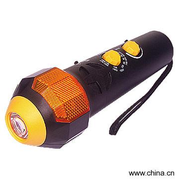AM/FM Flashlight Radio