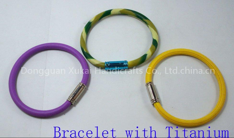 Titanium bracelet