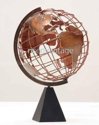 Metal Sculptures (Unisphere)