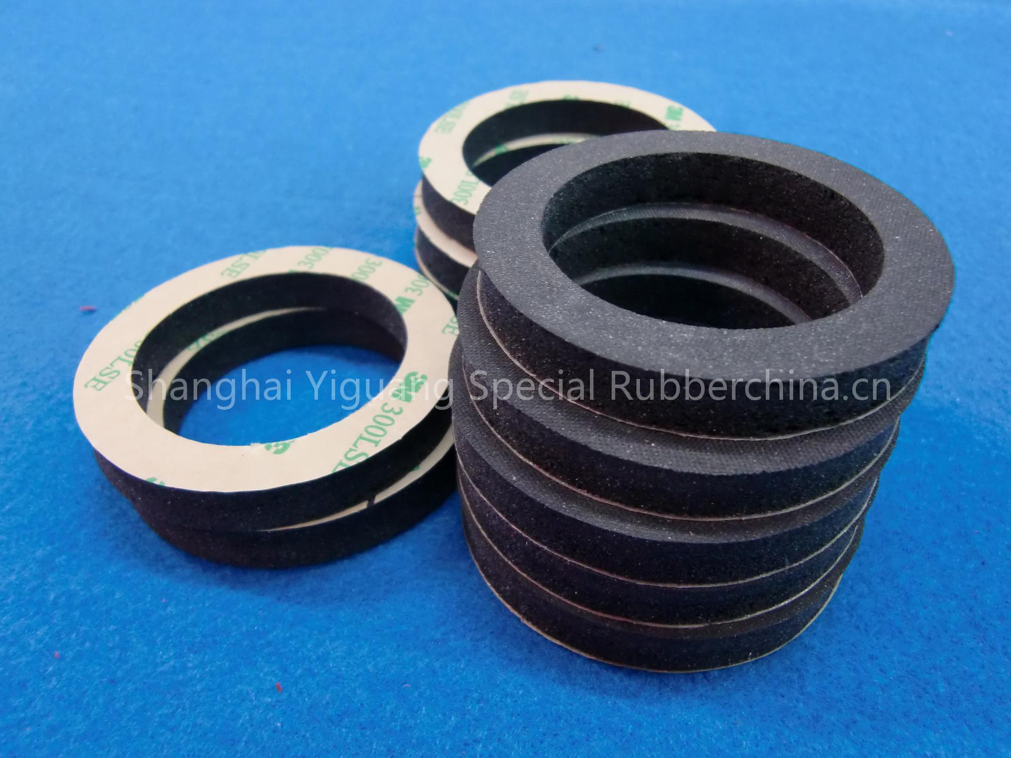Silicone foam/sponge rubber gasket