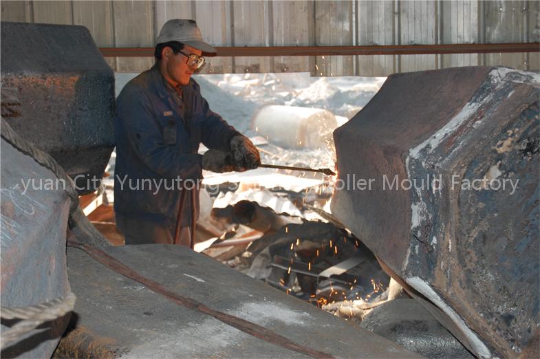Oil-hydraulic Press for 1250 Tons
