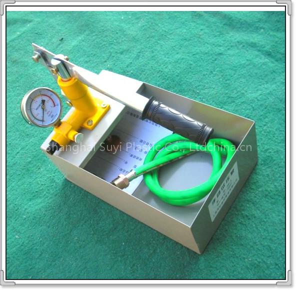 pressure testing hand pump