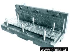 Precise Die Set