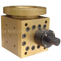 melt pump on reacter