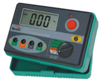 Insulation Resistance Tester IT802A