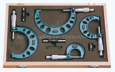Outside Micrometers in sets