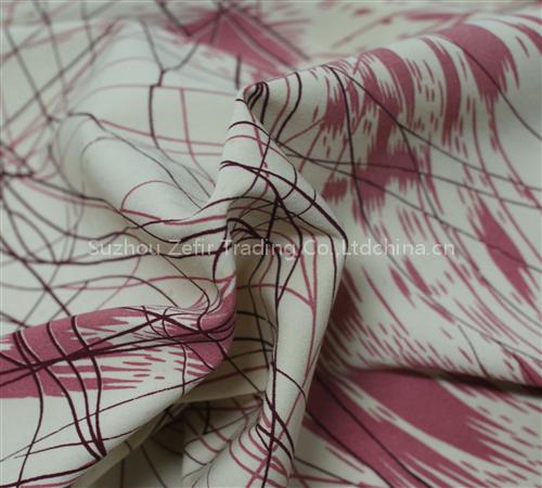 Crinkle georgette silk fabric