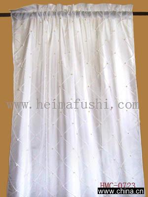 Checked Curtain with Pearl