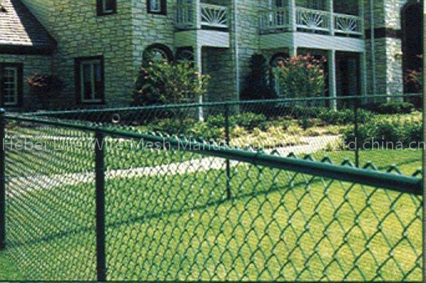 chain link fence
