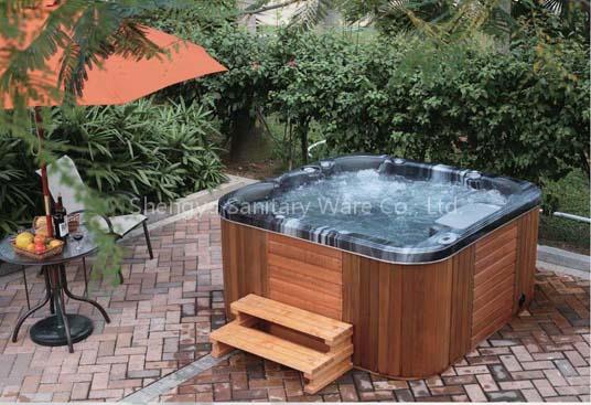 luxury acrylic spas
