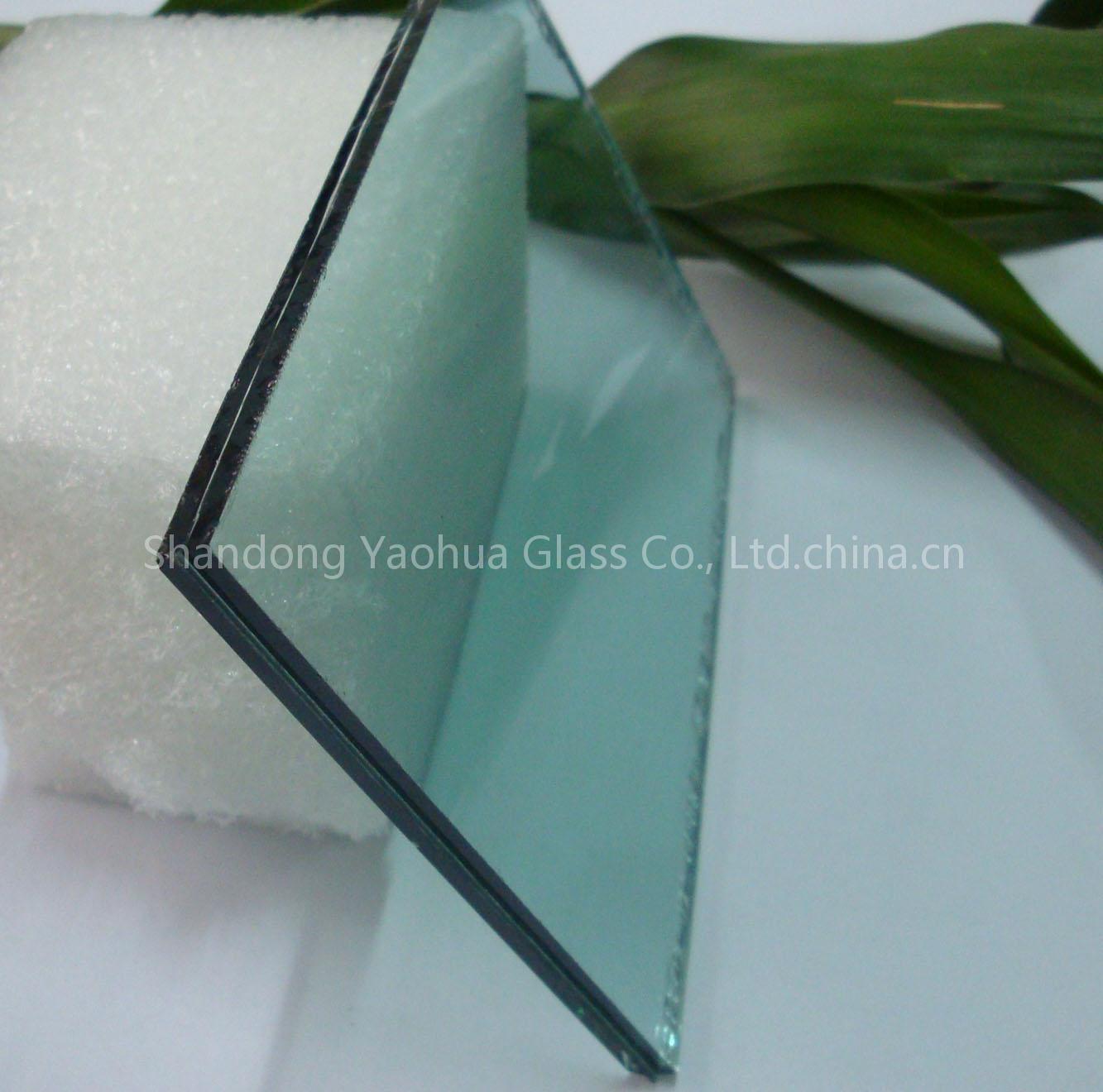 Laminated glass