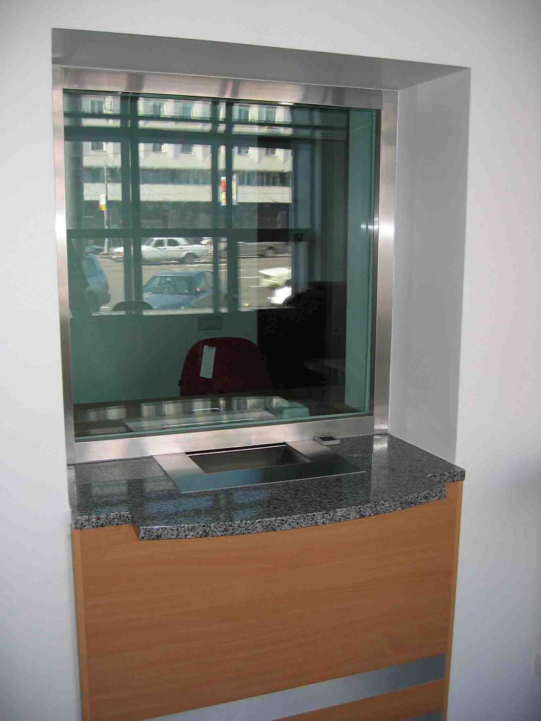 Russian Federation Bulletproof And Burglarproof Cash Unit
