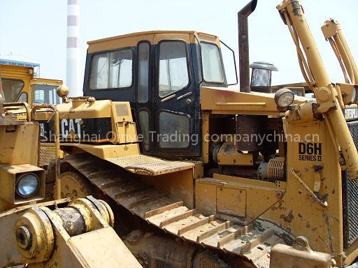 CAT bulldozer D6H