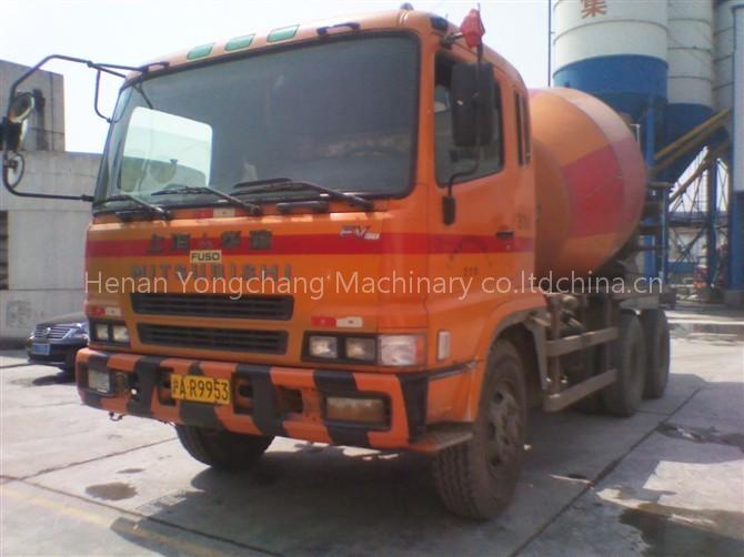 USED MIXER TRUCK