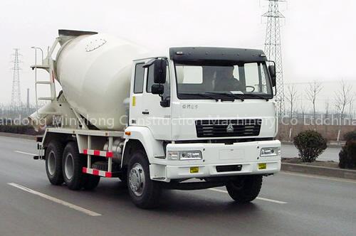 9m 3 Concrete Mixer Truck