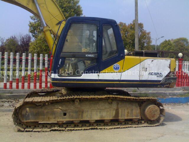 Used KOBELCO SK200-3 hydraulic excavator