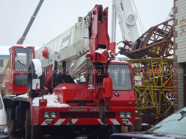 uesd TADANO crane 50t