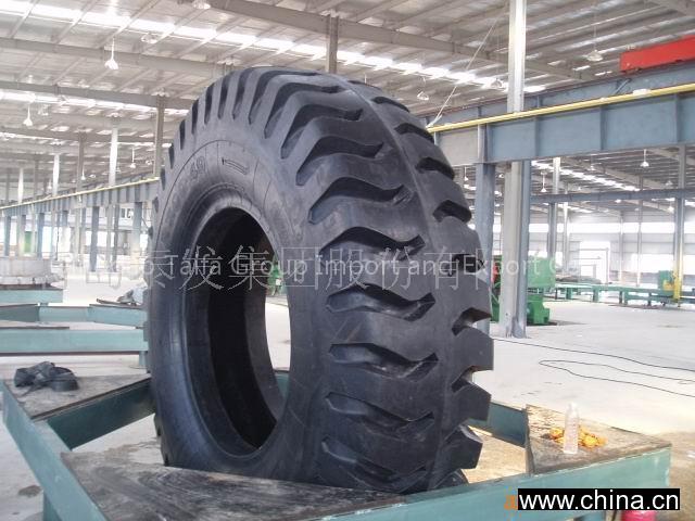 2700-49 Construction Tyre