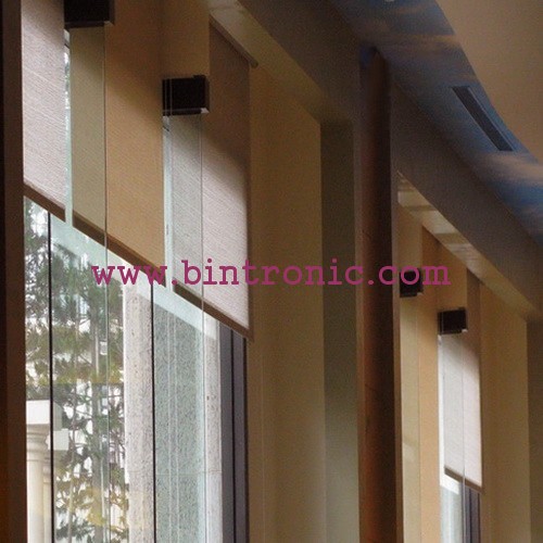 Motorized Roller Shade