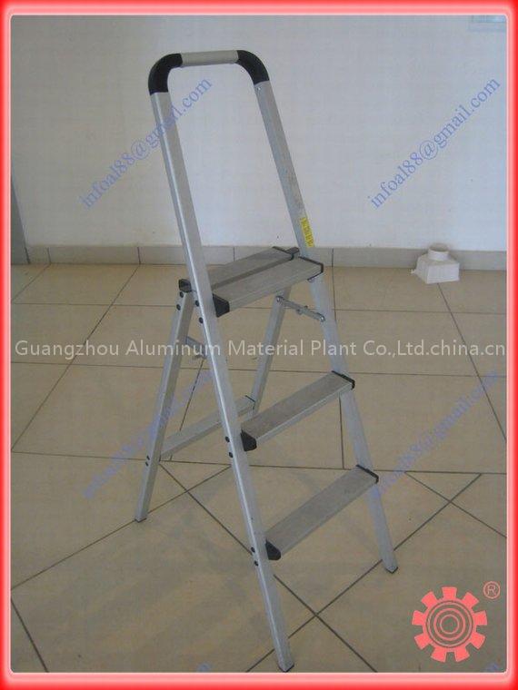 aluminum step ladder