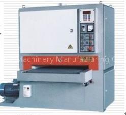 Plywood sanding machine