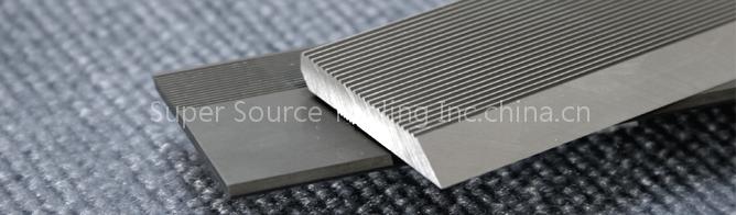 corrug-lock (same as Euro-lock & WKW Bak-Pak TM) carbide knife system