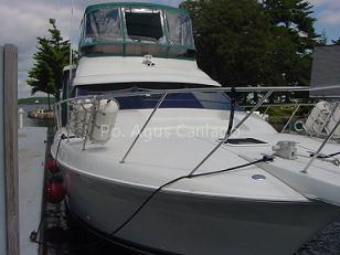 2000 Silverton 422 Motor Yacht ( Used Boat )