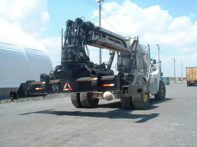 Germany Used Sea Containers, Port / Yard Handling Equipments, Earth
