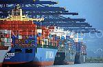 Shanghai port boosted by spike in exports