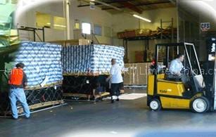 Warehouse loading & disloading in China