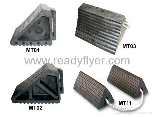 Rubber safety wheel chock/wheel stopper/parking block/tyre stopper/trailer chock/car stopper/wheel locator/