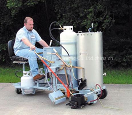 Self-propelled Sitting Hot Melt Marking Machine
