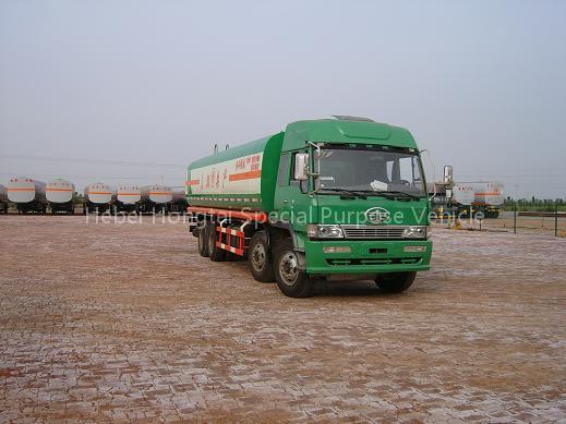 Silt material transportation semitrailer