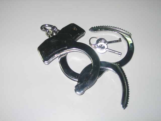 Vietnam Handcuff