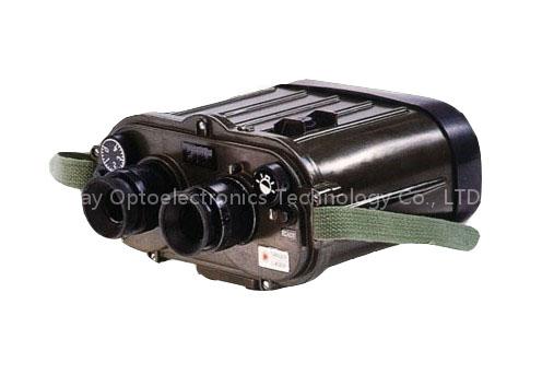 Medium-range laser range finder