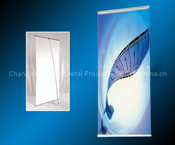 L Banner Stand