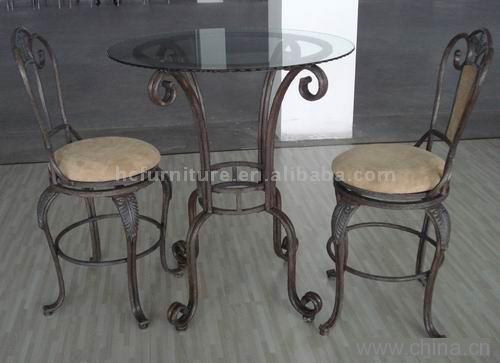 Bar Table & Stools