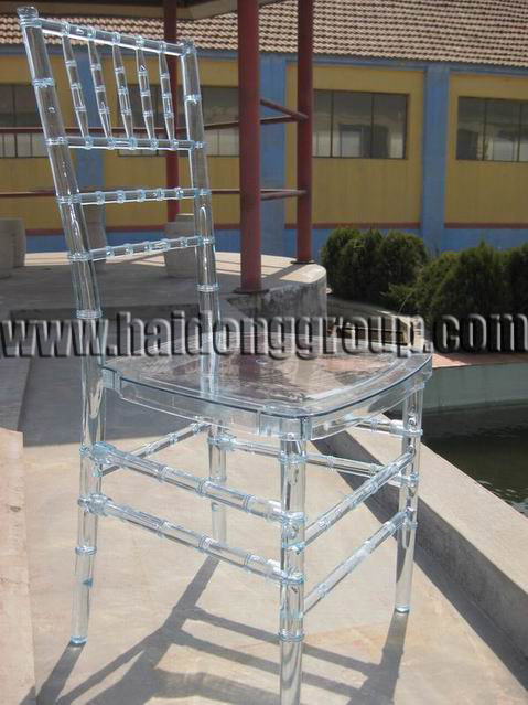 transprent chiavari chair
