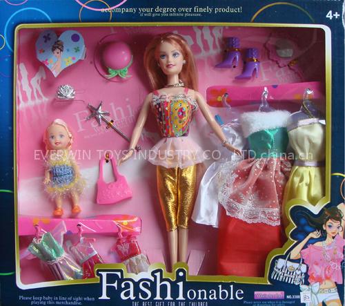 barbie doll with 6 dress or 3.5" doll