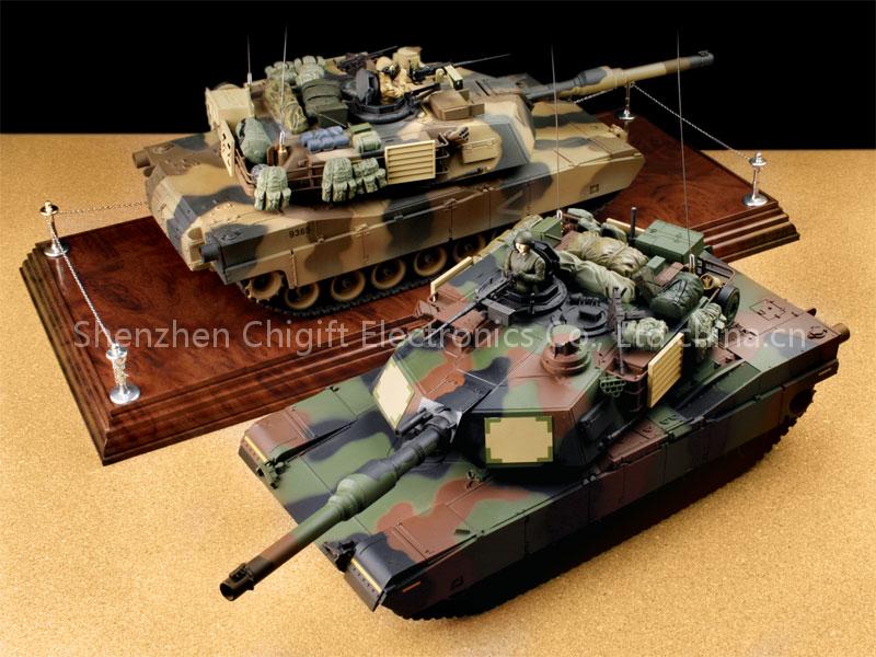 RC TANK MODEL